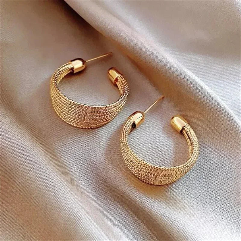 Minimalist Silver Color Multilayer Lines Rings